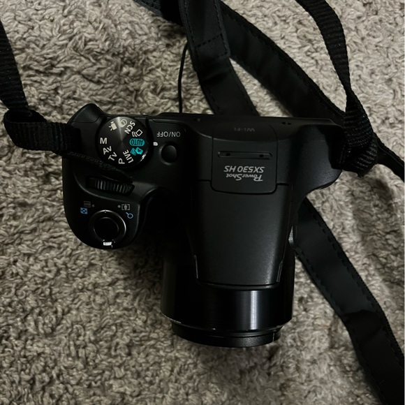 Canon powershot SX530 HS - Picture 6 of 9